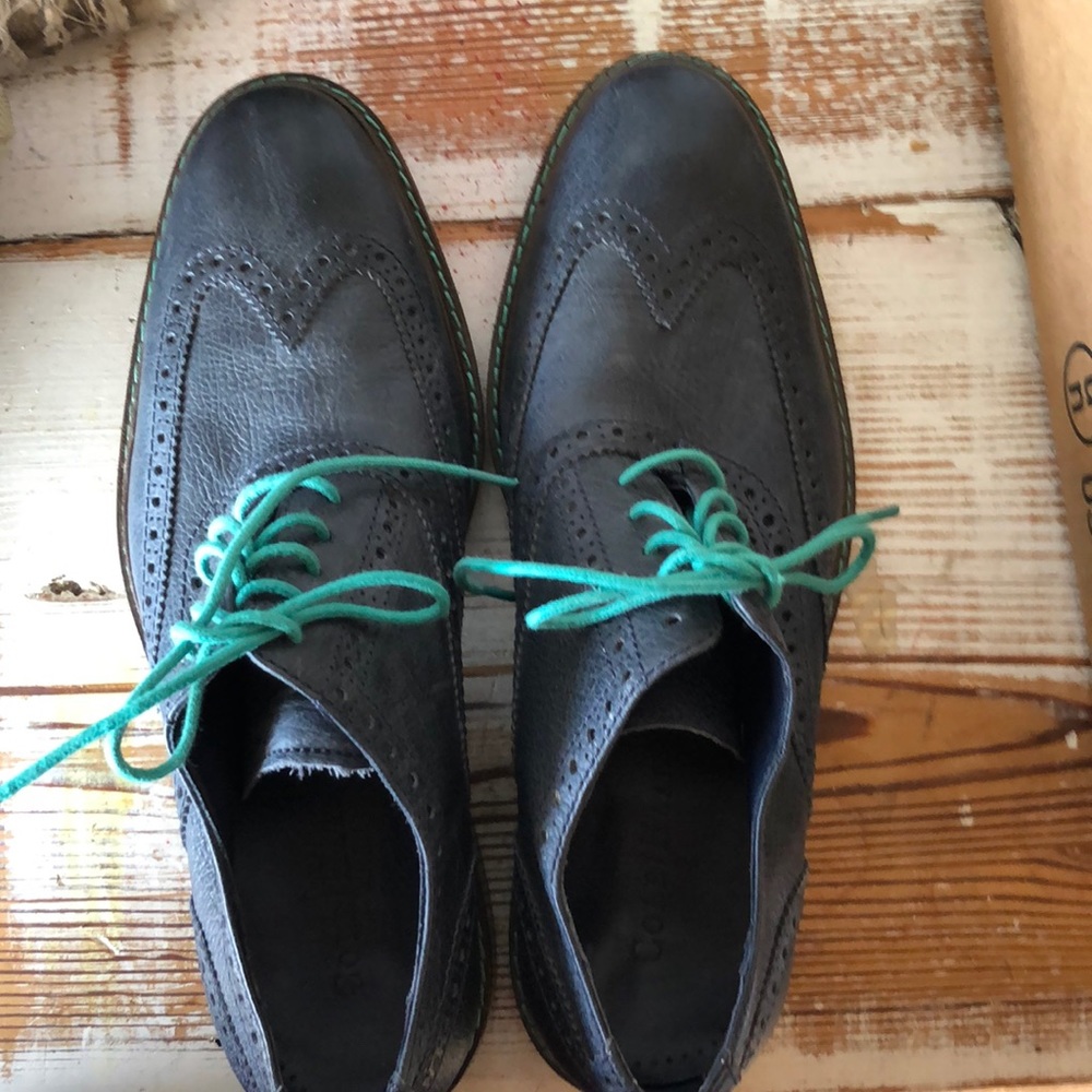 Cole again navy dress shoes